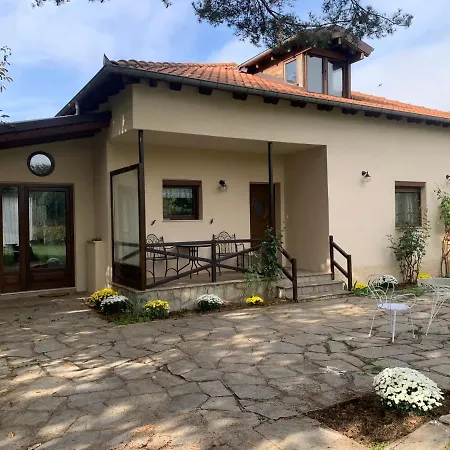 Philippe Chateau Apartment